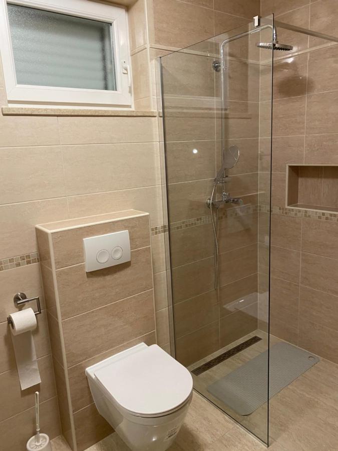 Apartments Luni II Baška Eksteriør bilde
