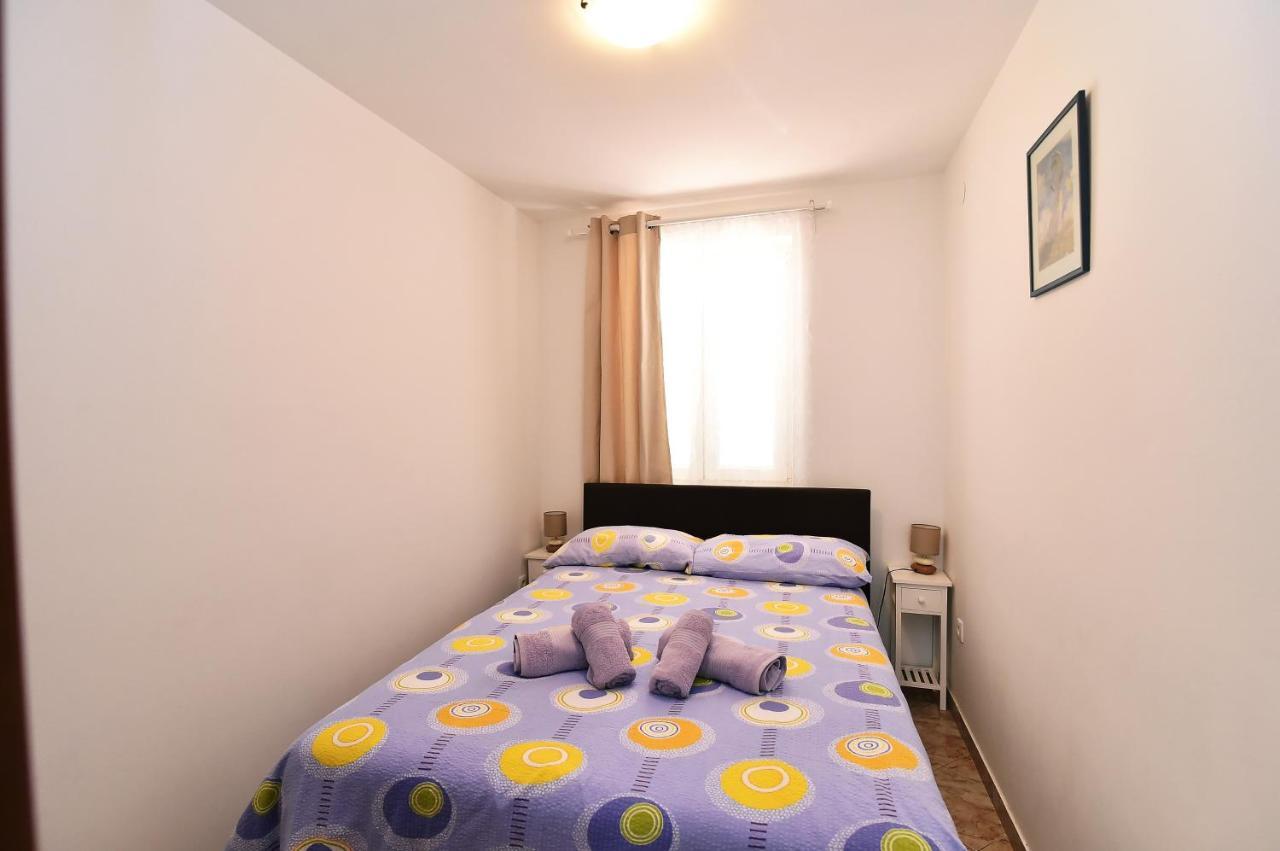 Apartments Luni II Baška Eksteriør bilde