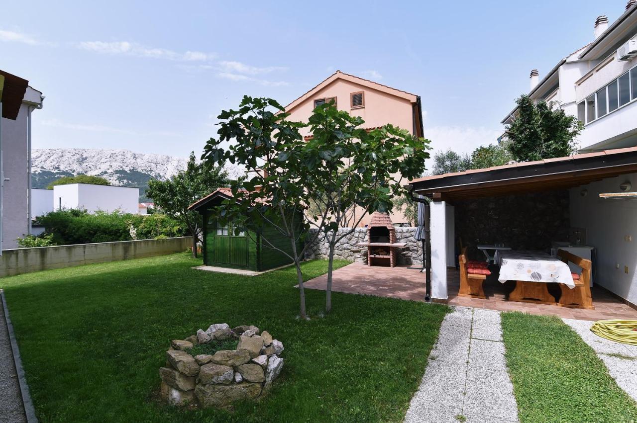 Apartments Luni II Baška Eksteriør bilde